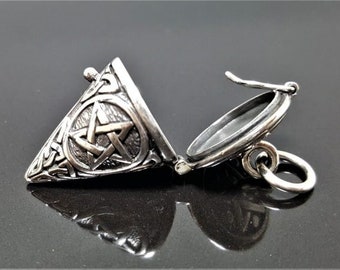 Sterling Silver Moldavite Pentacle Celtic Knot Earrings Sterling Silver Moldavite Pentacle Celtic Knot Earrings