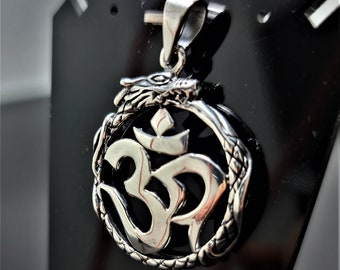 Om Ouroboros Pendant STERLING SILVER 925 Aum Energy Balance Dragon eating Tail Sacred Symbol Talisman Amulet Spiritual Gift