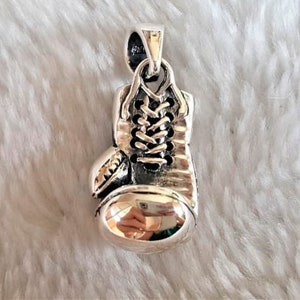 Boxing Glove Pendant 925 STERLING SILVER Charm Champion Sport Winner Talisman Boxer Exclusive Gift Heavy Duty Solid 20 grams image 3