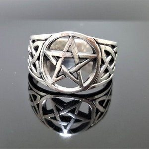 Pentagram Ring 925 Sterling Silver Star Pentacle Sacred Symbols 5 pointed star Talisman Protective Amulet Exclusive Gift