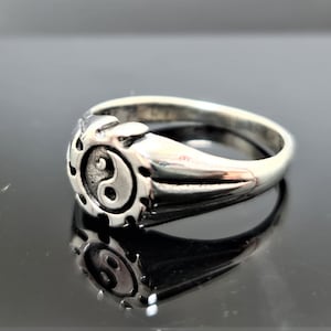 Yin Yang Ring STERLING SILVER 925 Sacred Symbol Energy Balance Universe Harmony Good Luck Gift