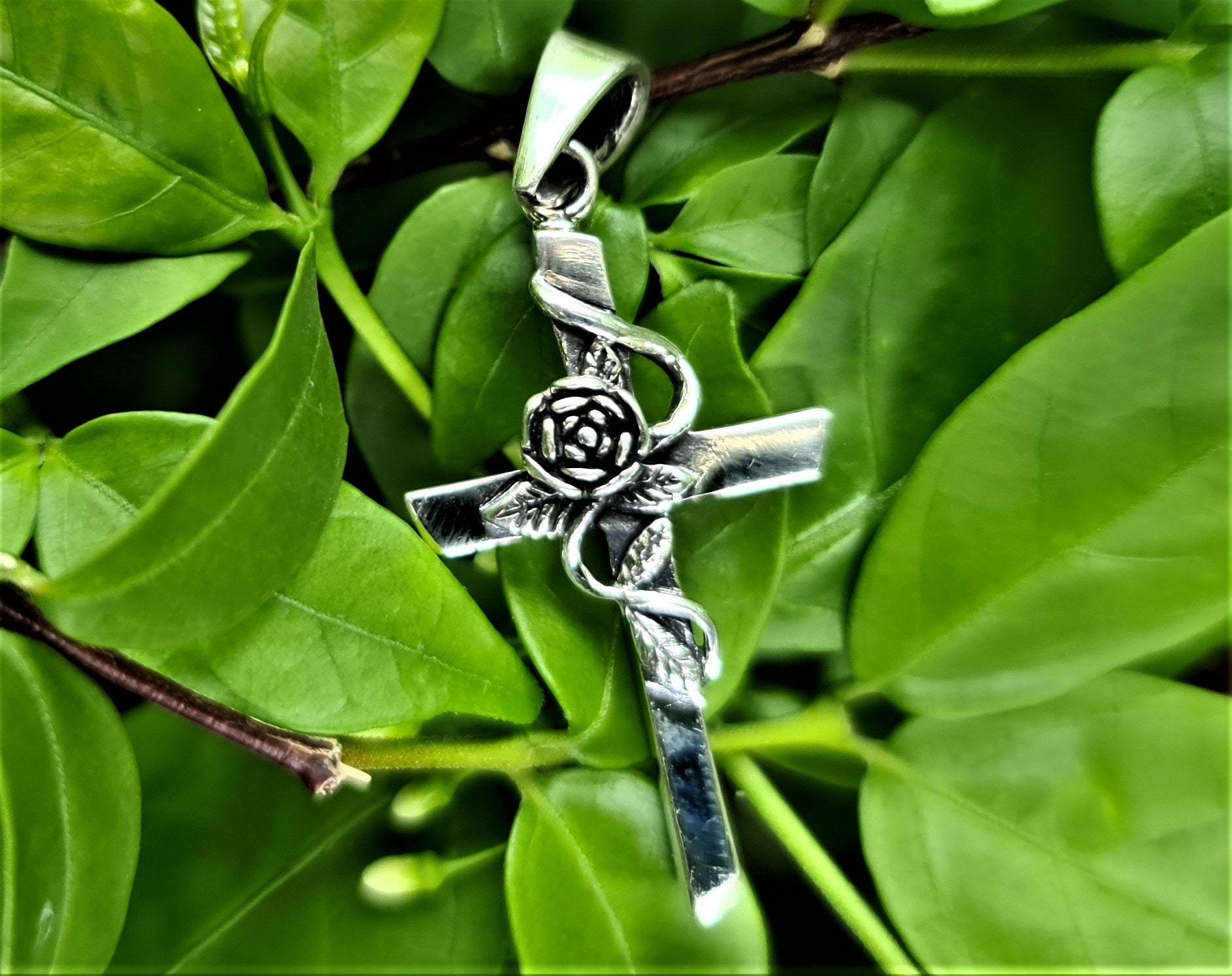 YAFEINI Collana Con Croce E Albero Della Vita In Argento Sterling 925: Gioiello Religioso E Simbolico, Regalo Perfetto Per Donne E Ragazze