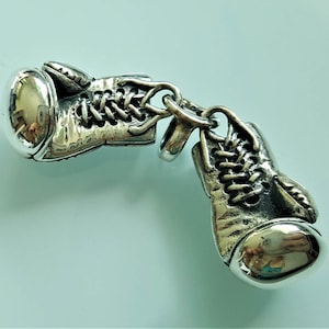 Boxing Gloves Pendant 925 STERLING SILVER Charm Champion Sport Winner Talisman Exclusive Gift Heavy Duty Solid 38 grams
