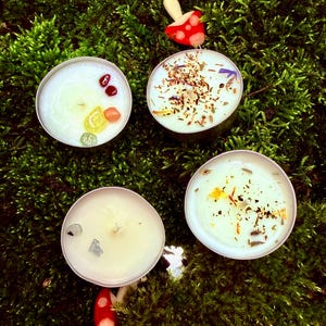 Ljuslykta med älvor | Provljus | Miniritualljus | Häxpresentset | Kristallinfuserade andliga ljus