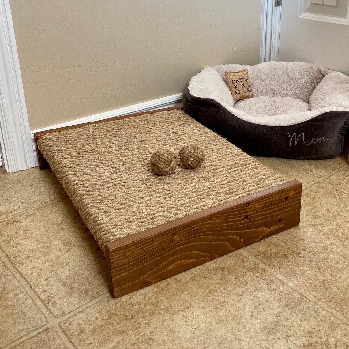 Jute Rope Lounge Cat Scratcher/early American Stain Floor Cat - Etsy