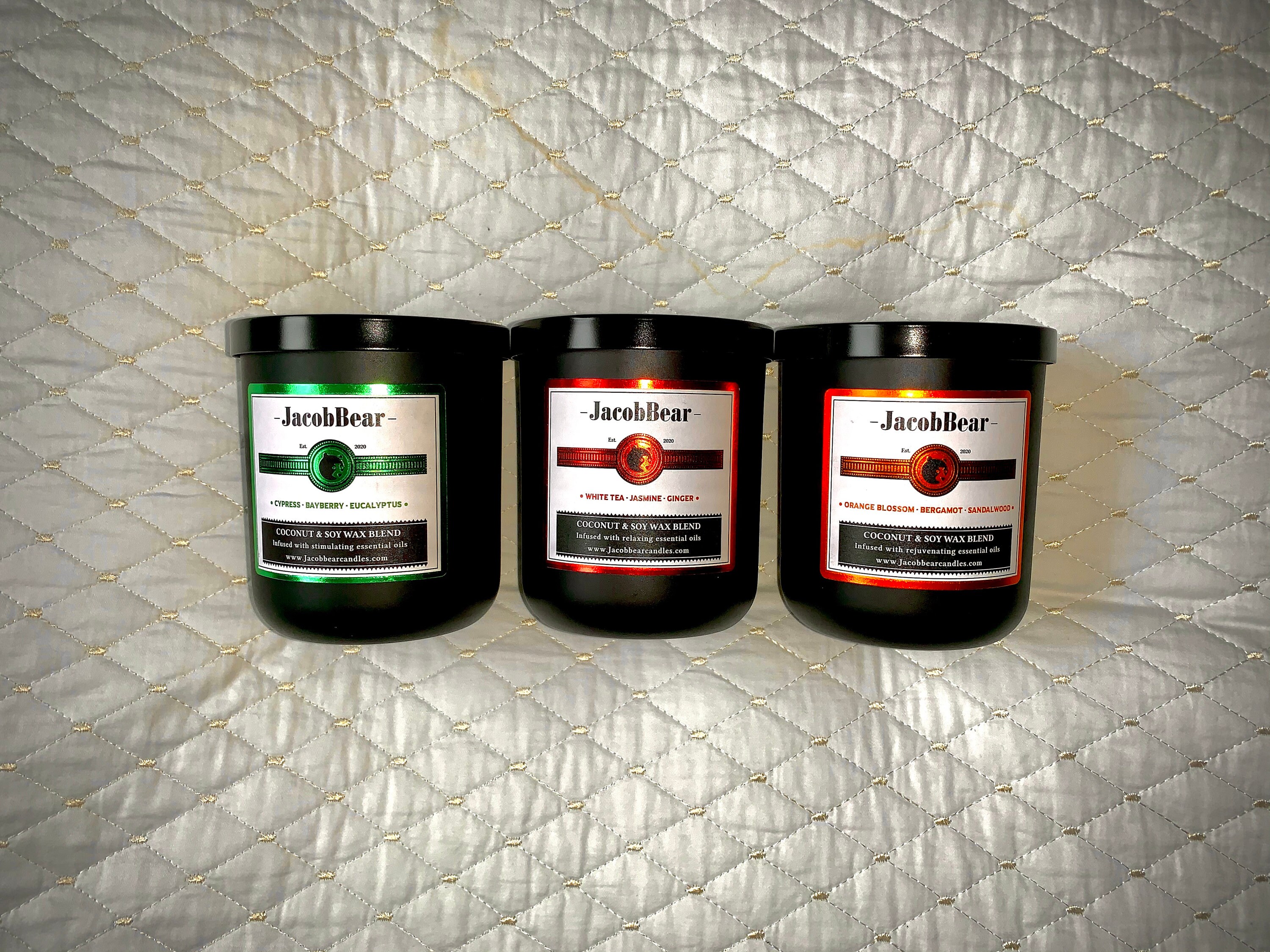 Luxury aromatherapy candles. Buy the collection. Over 150hours Etsy.de