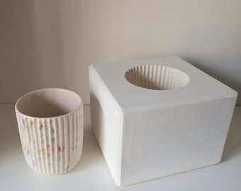 Plaster mold for ceramic slip casting (Large milled mug)