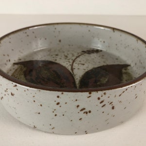 Søholm “Lilia” stoneware bowl, design Haico Nitzsche for Søholm, Bornholm Denmark 1980s