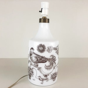 Opal glass Poesi (poetry) table lamp, design Ole Winther,  Holmegaard - Royal Copenhagen, Denmark 1975 Mid Century 