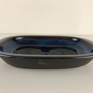 Large Søholm dish from the EJ64 Blue series, design Einar Johansen, Denmark 1960s Mid Century Modern Design.