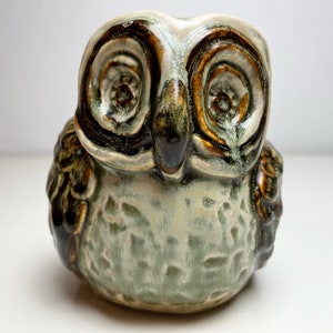 Vintage Søholm owl figurine, design Joseph Simon, Søholm Denmark 1970s Mid Century Modern Design.