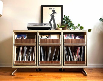 Cube cabinets Vinyl - Credenza height