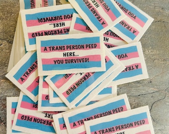 Pegatinas para baños trans, pegatina para inodoro trans, los derechos trans son derechos humanos, pegatina Protege las vidas trans, pegatina trans, las vidas trans importan