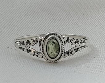 Peridot Sterling Silver Ring Beautiful  Women Ring Best Ring For Gift Pure Silver Ring Ring for gift, engagement ring, Silver Ring