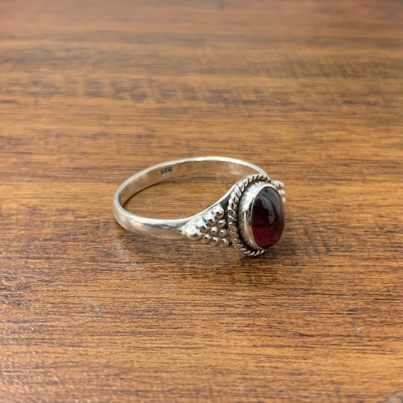 Red Garnet Gemstone 925 Sterling Silver Handmade Ring Vintage