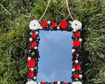 Decorative Mirror with 3D Flowers / 3D Acrylic Flowers / Acrylic 3D Painting / 3D Paint Flowers / Rare Finds / One of a kind mirror frame