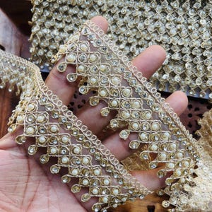 1 Yard Pearl and Zircon Trim, Décor Strip for Bordering Saree, Mirror Trim Lace Boho Wedding, Pale Gold Indian Edging Lace Fabric