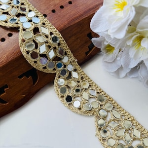 Beautiful Golden Scalloped Mirror Trim, Glamourous Sari Border, Indian Bollywood Lace, DIY Sewing Border for Waist Belts, Neck Pieces