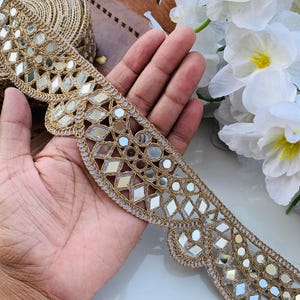 Brown & Gold Mirror Sari Border: Scalloped Indian Sewing Trim