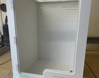 40x40x60cm White PVC enclosure with polycarbonate front/door