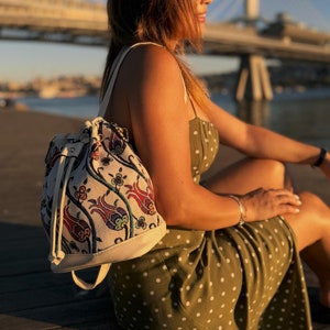 Gobelin Rucksackbeutel Sack Stoffbeutel Tasche mit einem Muster Langgurt-Rucksack