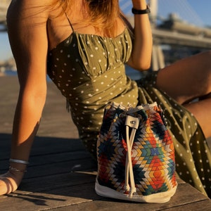 Gobelin Rucksackbeutel Sack Stoffbeutel Tasche mit einem Muster Langgurt-Rucksack
