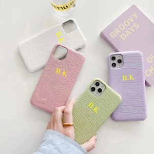 Gepersonaliseerde Croc Leather Phone Case Monogram iPhone Case met initialen, Reliëf iPhone 12 13 pro max alle maten Case, Aangepaste iPhone 11 Case