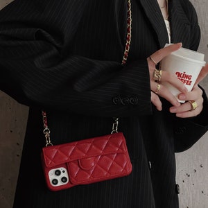 Étui de téléphone crossbody en cuir | Étuis Iphone de luxe pour son iPhone 11 12 13 14 15 16 Pro Max toutes tailles avec chaîne de fente pour carte téléphone mignon à la mode