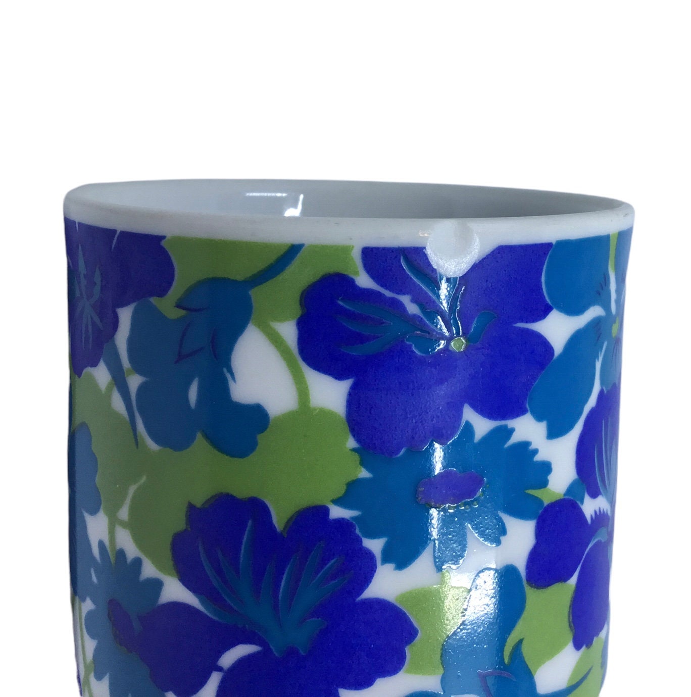 ハンドペイント青い花模様菓器 Three Vintage Hibiscus Flower Cups From Japan in Shades of