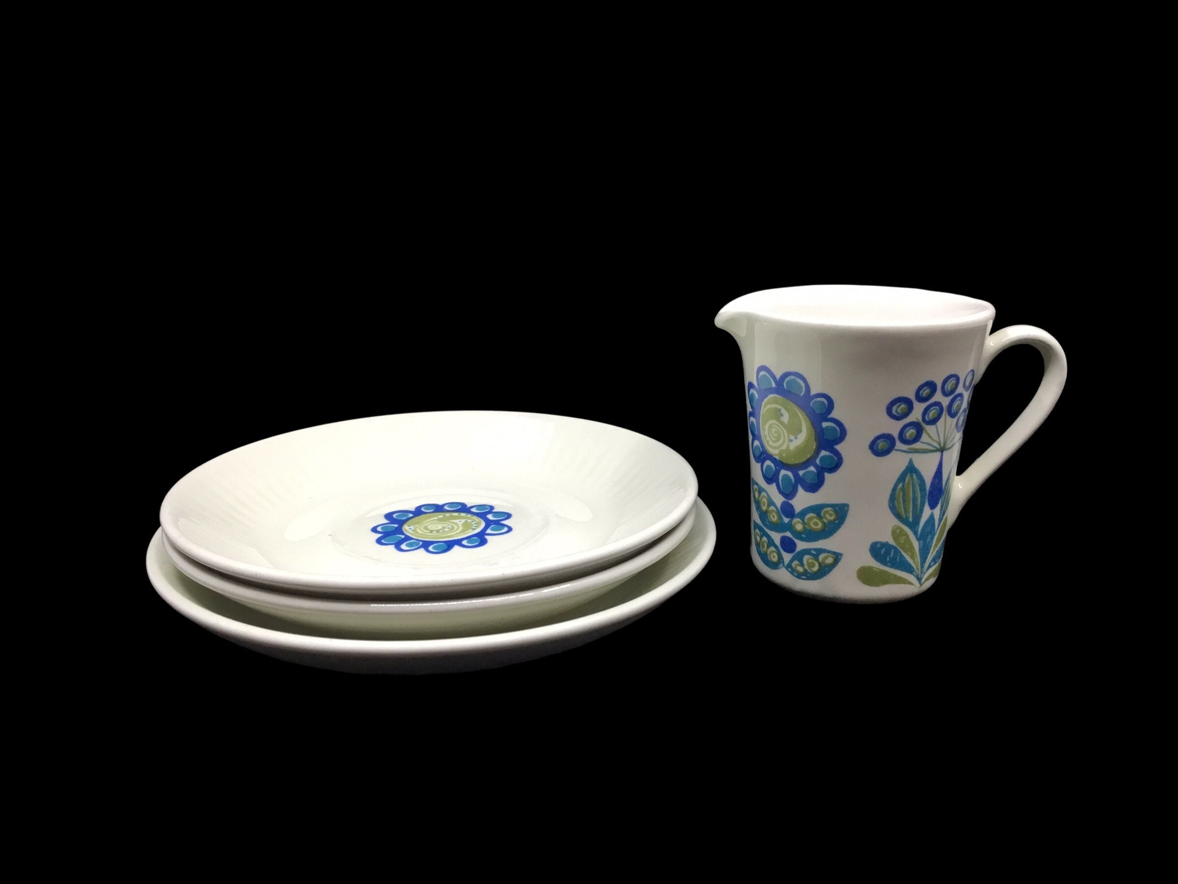 Figgjo Flint by Turi design Tor Viking creamer and 3 saucers from Norway