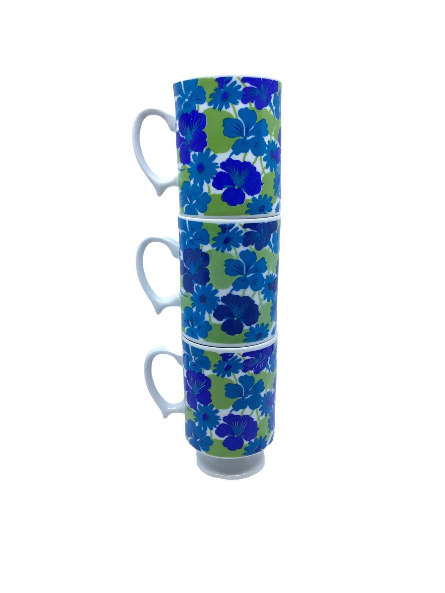 ハンドペイント青い花模様菓器 Three Vintage Hibiscus Flower Cups From Japan in Shades of