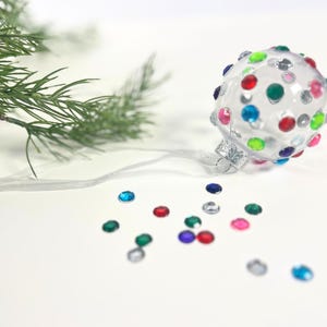 Easy DIY ornament Christmas craft for busy family holiday party activity ornament craft kids Christmas idea bright gem ornament holiday gift image 2