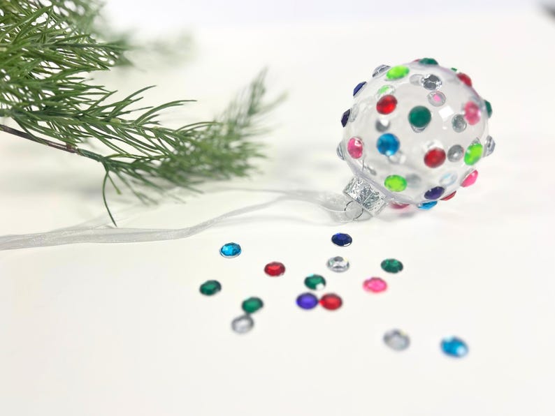Easy DIY ornament Christmas craft for busy family holiday party activity ornament craft kids Christmas idea bright gem ornament holiday gift image 2