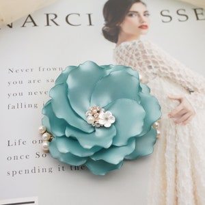 NILE GREEN BROOCH, Vintage Brooch Pin, Wedding Flower Vintage Brooch, Christmas Wool Lapel Enamel Brooch