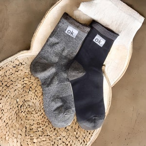 OK. EMF Shield Grounding Socks - EMF Blocking socks - Black/Gray - Block 5g Radiation with Faraday Cage Tech Protect Your Feet & Lower Body
