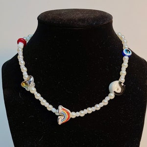 Happy Hippy Pearl Beaded Necklace, Handmade, Y2K, Trendy Necklace, Magnetic Clasp