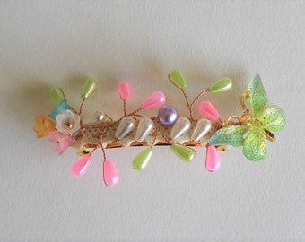 Einzigartiges Stück, Schmetterlings-Haarspange, kleine Blumen und Perlen für Mädchen in Frankreich
