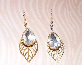 Unique piece, dangling earrings, golden leaves and crystal stone