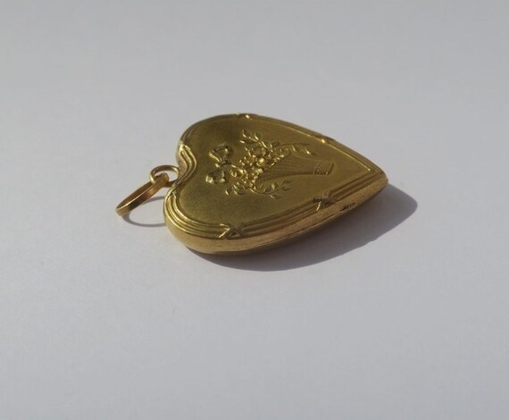 Ancien Pendentif Fleur N338 – Bijou Vintage – Occasion – Style Rétro Et Original