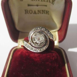 Antique swirl ring Diamonds 0.41 carat - 18 carat yellow gold and Platinum 4g - France Art Nouveau circa 1900