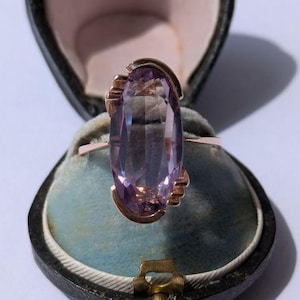 Anillo cóctel grande de amatista natural rosa de Francia ovalado de 7 quilates oro rosa macizo de 18 quilates Francia década de 1960-1970 4,2 g