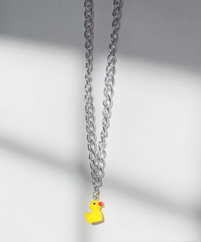 duck chain pendant