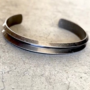 Mens Cuff Bracelet, 10mm | Antique Silver Beveled Stainless Steel