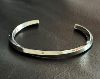 Brazalete fino de acero inoxidable trenzado de 5 mm