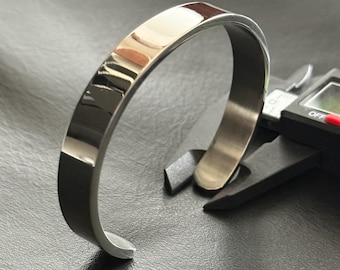 Minimalistische roestvrijstalen manchetband van 10 mm – graveerbaar binnen/buiten