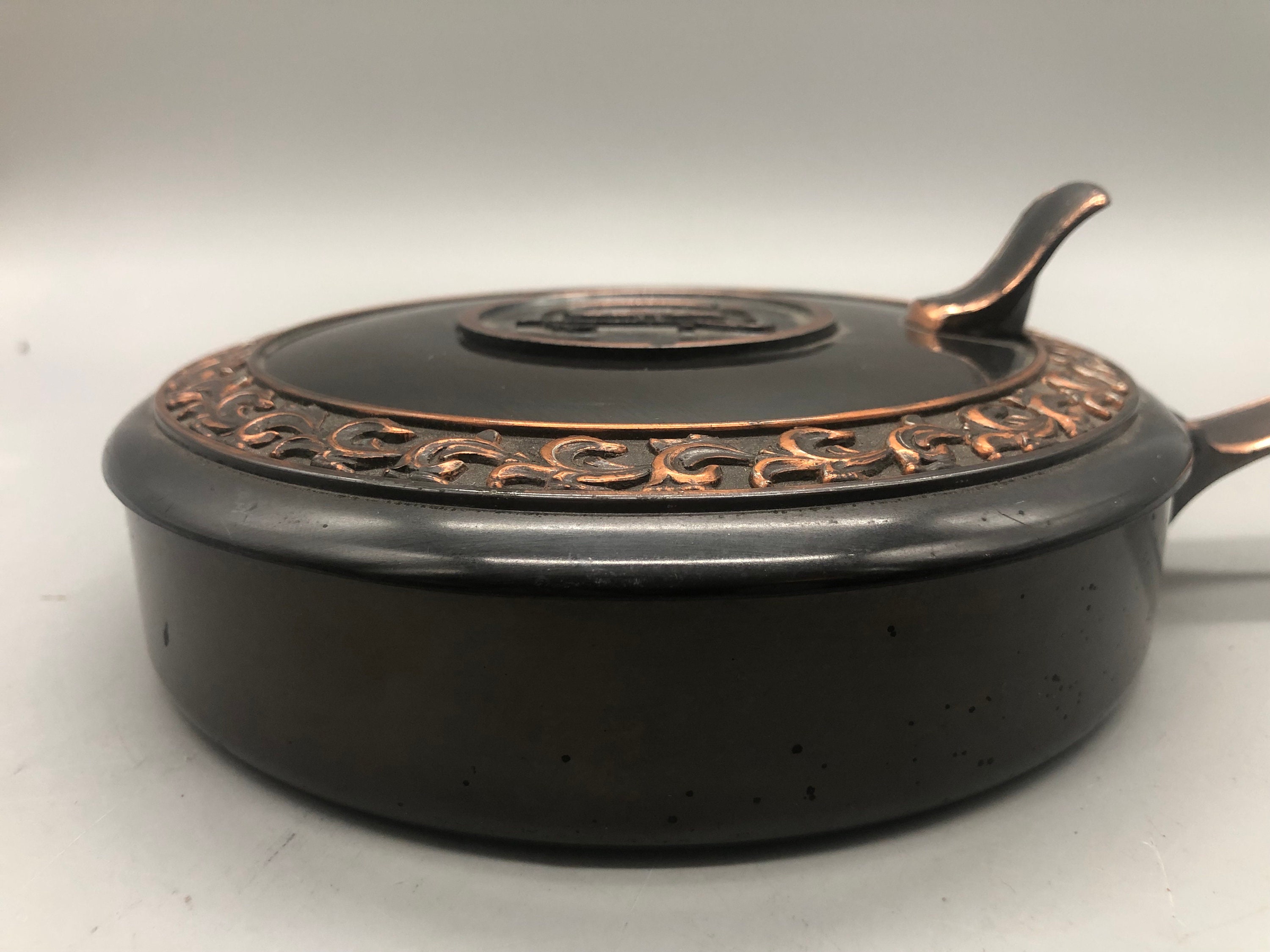 Vintage Silent Butler Crumb Catcher From L.E. Mason Co. - Etsy Vintage Silent Butler Crumb Catcher From L.E. Mason Co. - Etsy