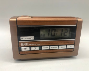 Vintage Sanyo Digital Alarm Clock Radio. - Etsy