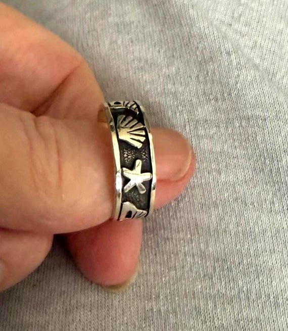 Vintage Stock Sterling Silver Sea Life / Beach / Ocean - Story Teller Ring
