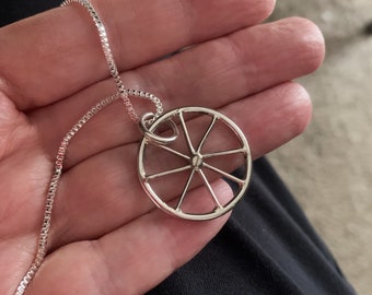 Vintage Sterling Silver Bicycle Wheel (with Spokes) Pendant / Necklace 20"