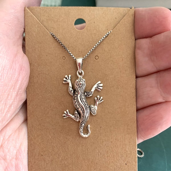 Unique Vintage Sterling Silver Movable Gecko/ Salamander / Lizard Pendant Necklace 18"